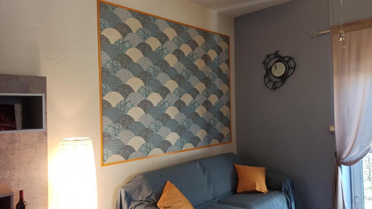 Sweet Lake Suite Arona Bagian luar foto