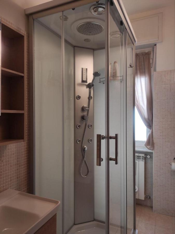 Sweet Lake Suite Arona Bagian luar foto